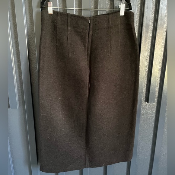 Zara Black Maxi Skirt with Gold Buttons - Picture 5 of 9